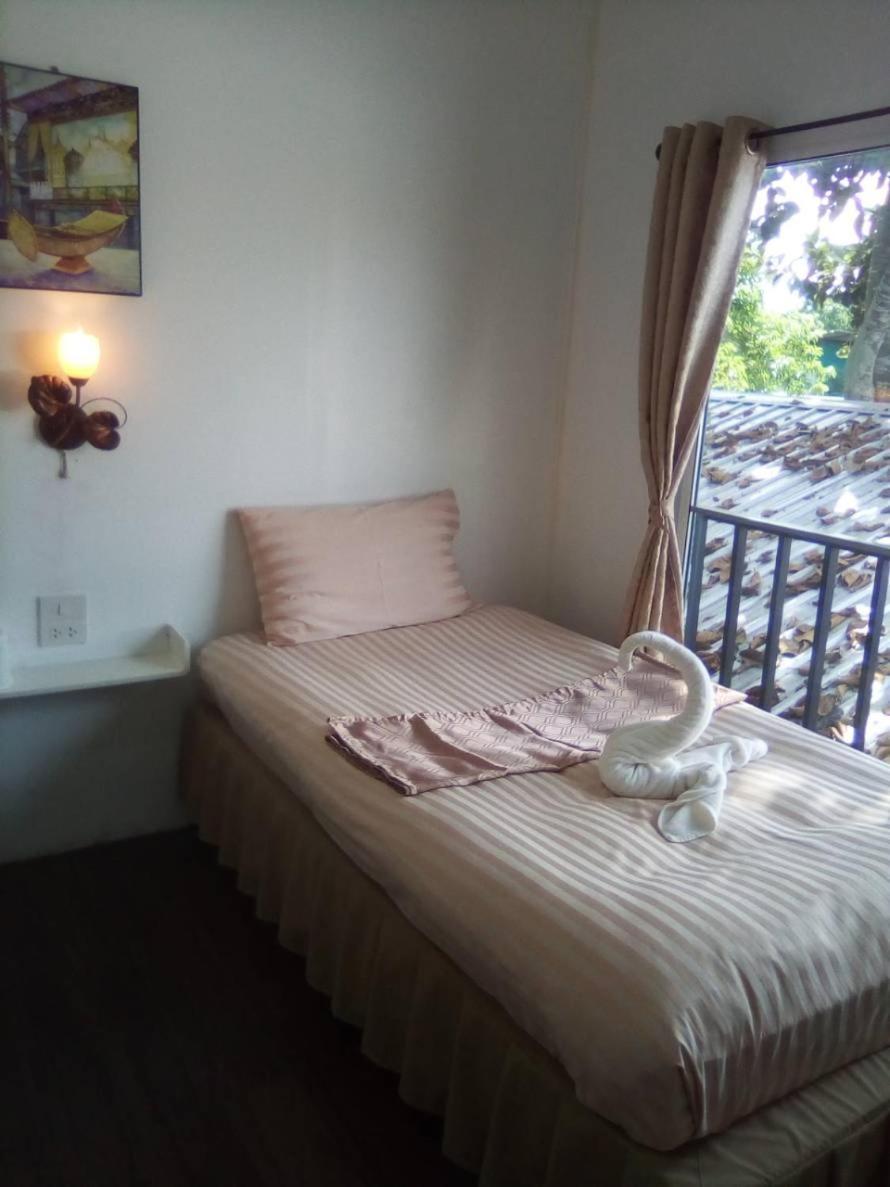 Decho Hostel リペ島 エクステリア 写真