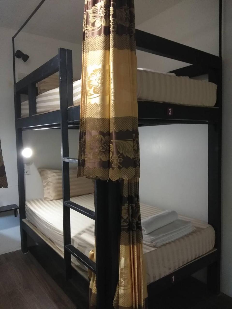 Decho Hostel リペ島 エクステリア 写真