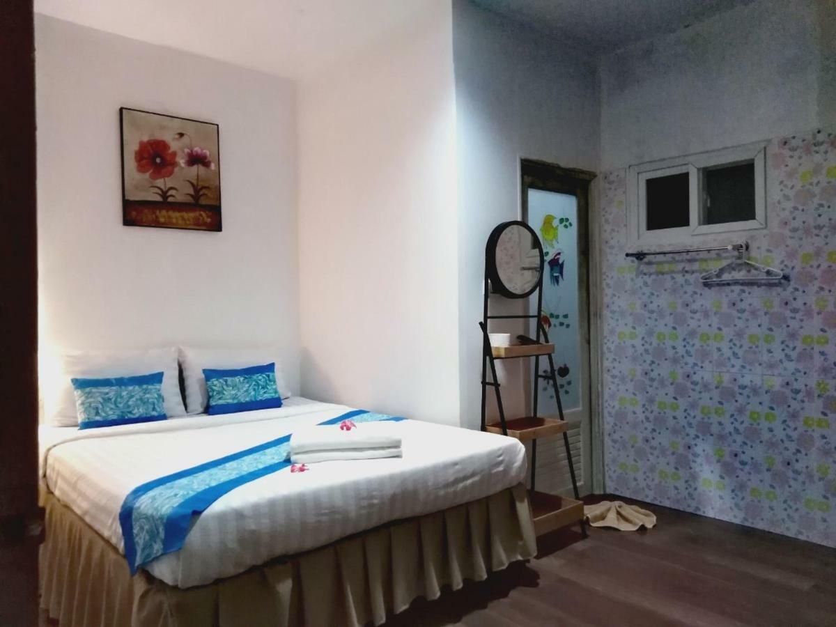 Decho Hostel リペ島 エクステリア 写真