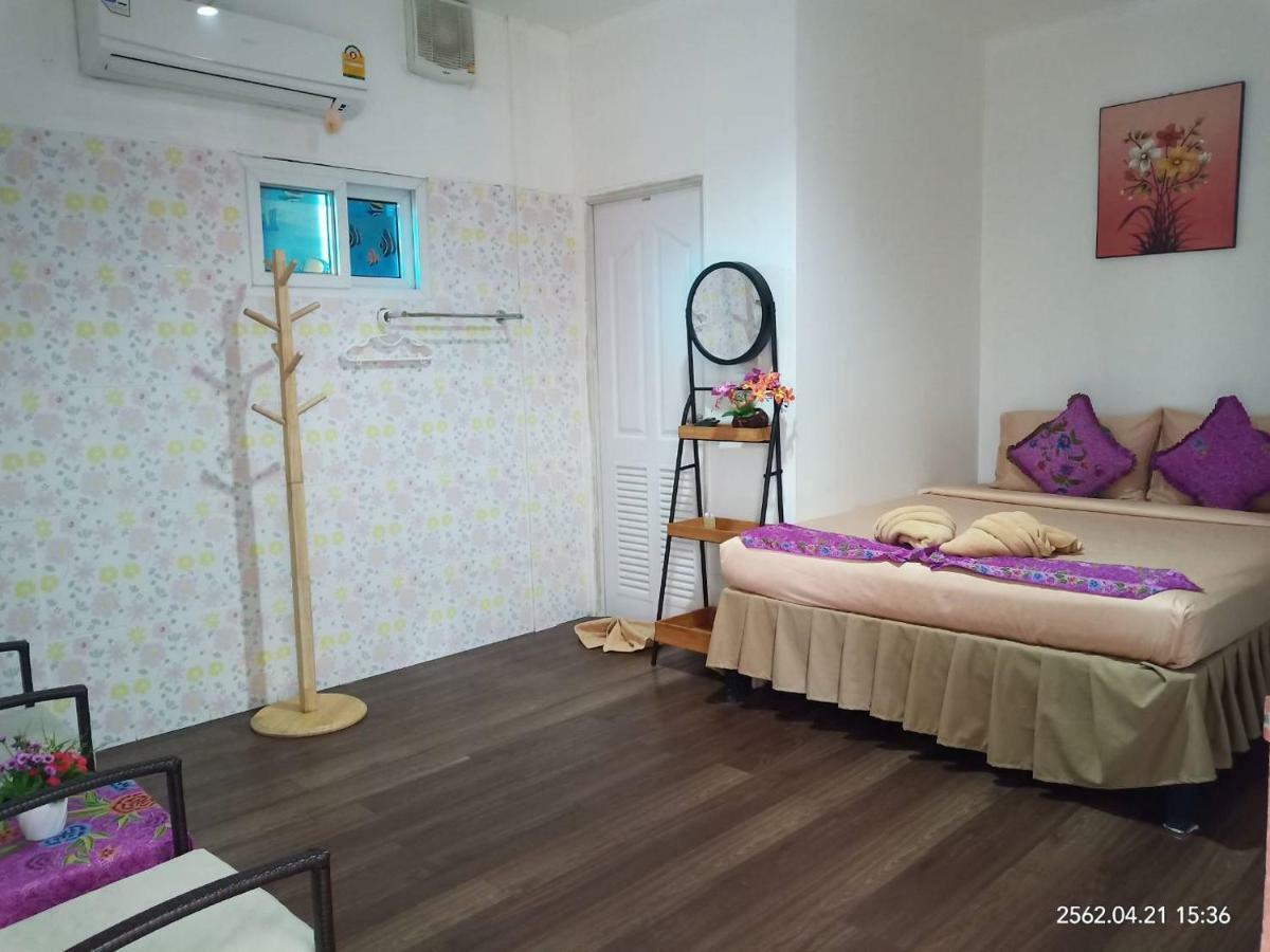 Decho Hostel リペ島 エクステリア 写真