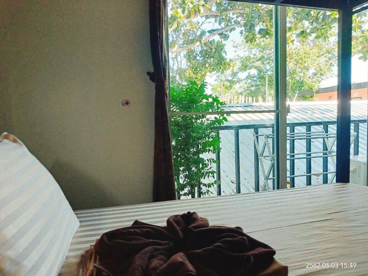 Decho Hostel リペ島 エクステリア 写真